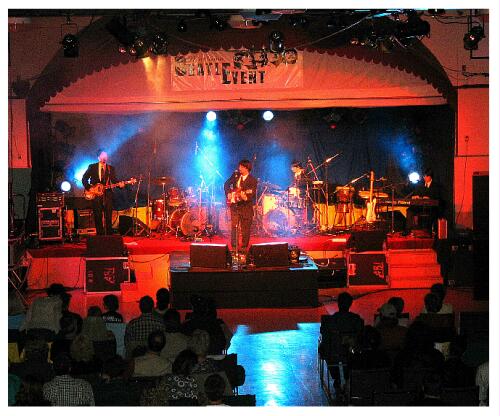 (Image: Abbey Road and Audience)