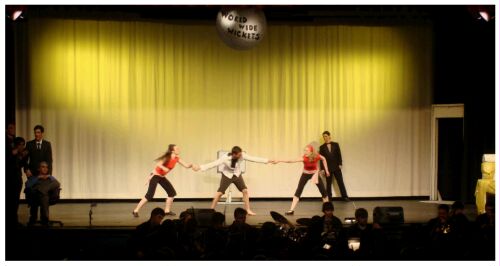 (Image: `Pirate' Dancers Entertain on the
Game Show)