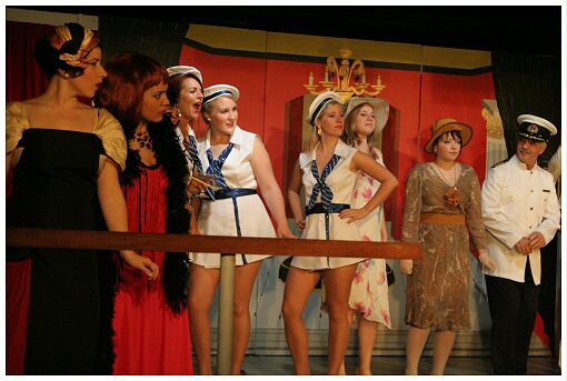 (Image: Closeup of the Upstage Actors in Daylight Colouring)